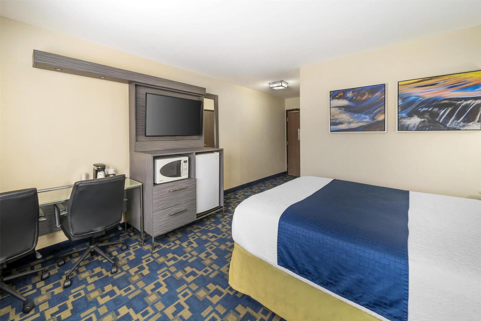 Best Western Antelope Inn & Suites Ред-Блафф Экстерьер фото